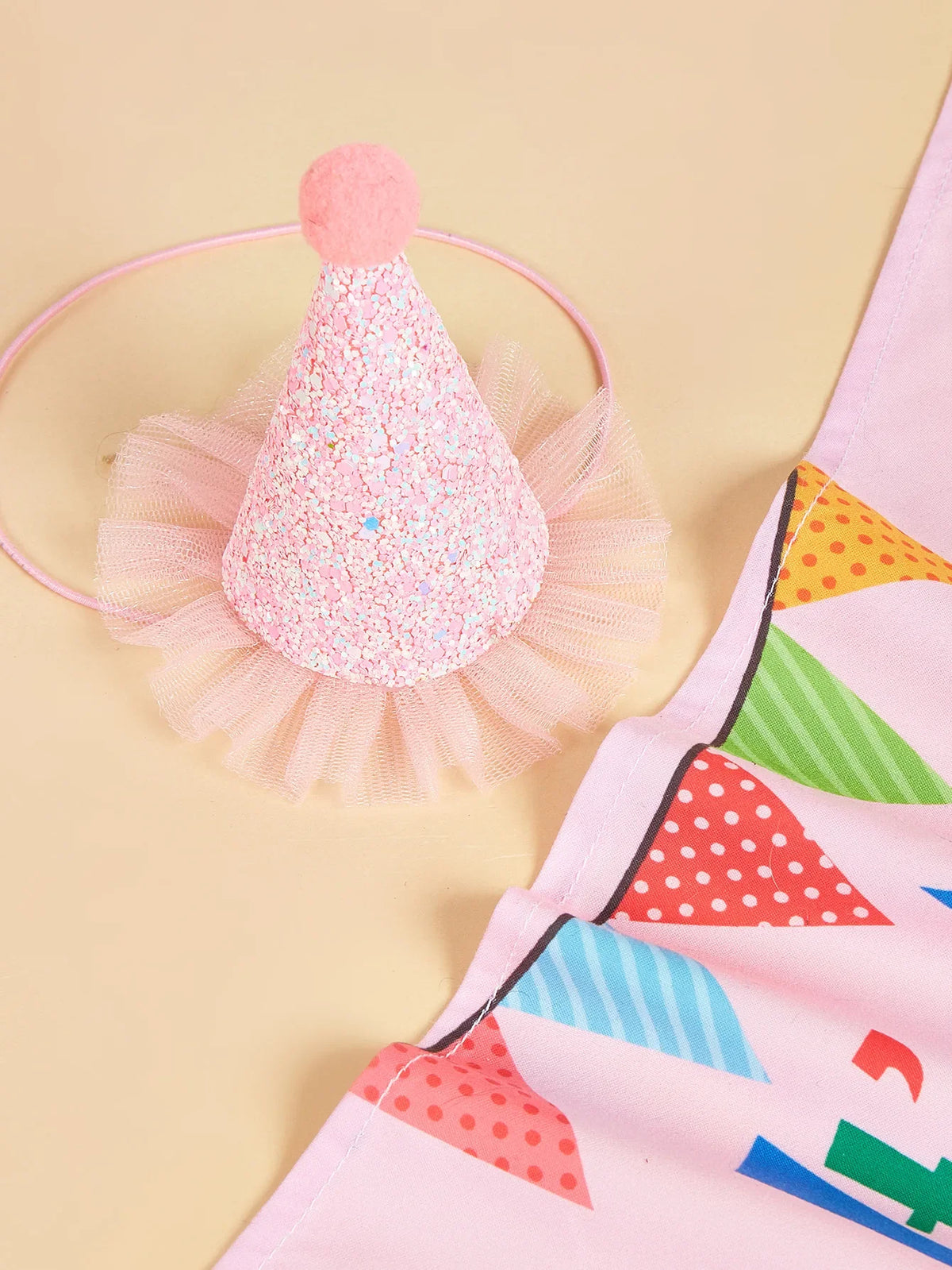 Decoración de Cumpleaños para Perros – Gorro, Bandana y Banderines
